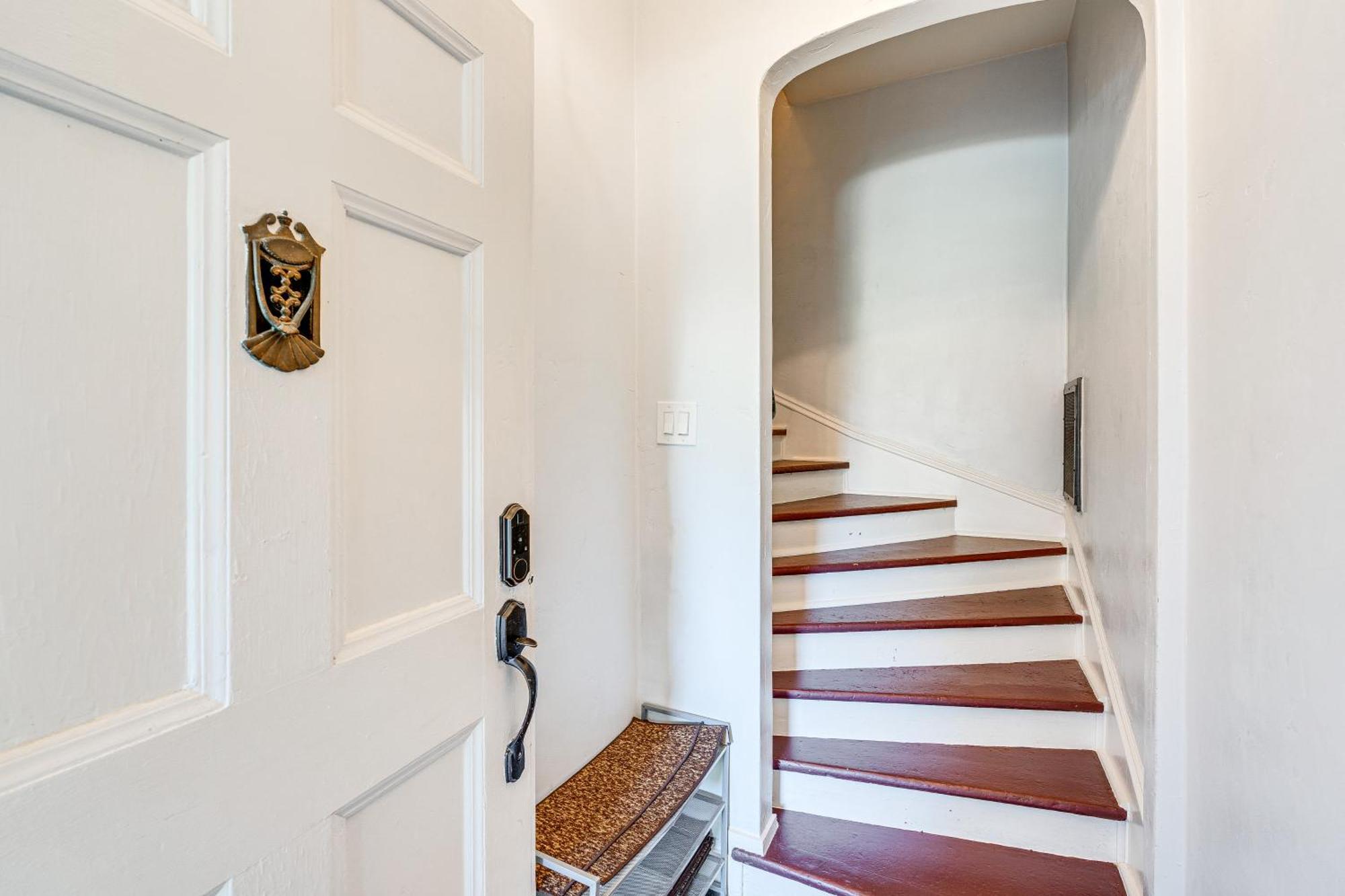Bright Woodland Apartment Walk To Main Street エクステリア 写真